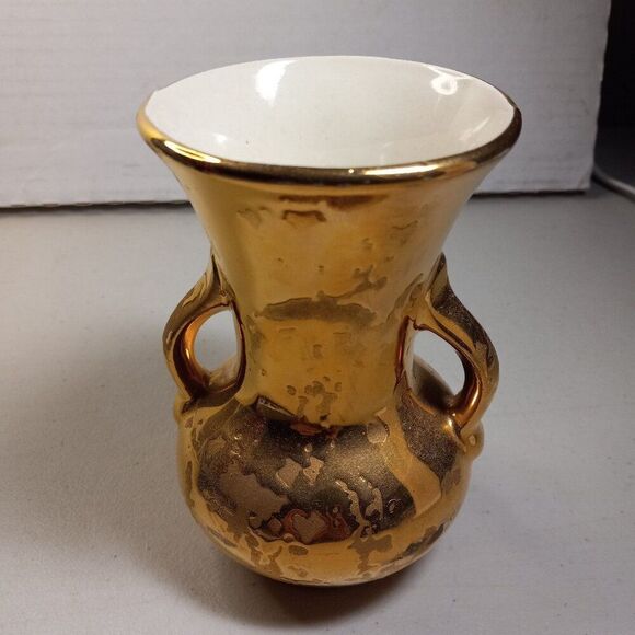 Vintage Elegant Weeping Gold Leaf 22Kt Pioneer Pottery Co. Vase Double Handle - Picture 1 of 5
